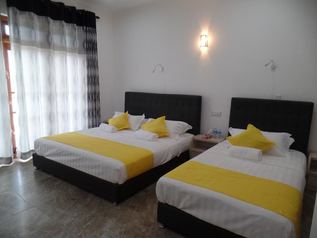 Kandyan Bluestar Villa Pokoj fotografie