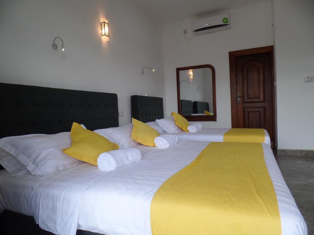 Kandyan Bluestar Villa Pokoj fotografie
