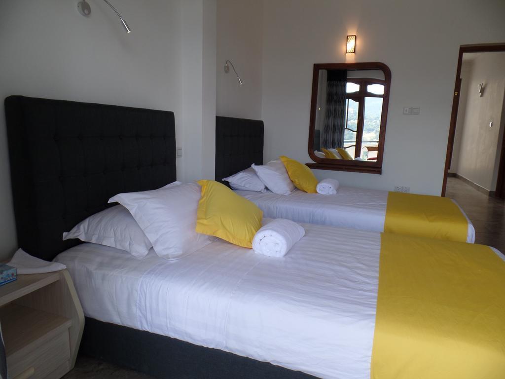 Kandyan Bluestar Villa Pokoj fotografie