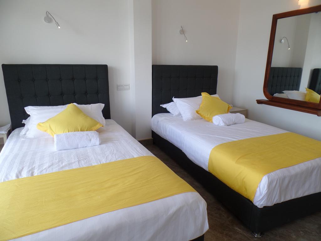 Kandyan Bluestar Villa Pokoj fotografie